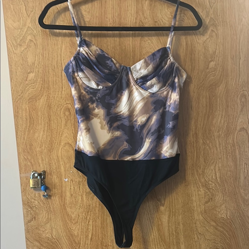 Stylish Swirl Print Bodysuit
